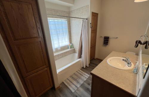 Relaxing Getaway - Fun at the Lake - Foto 22