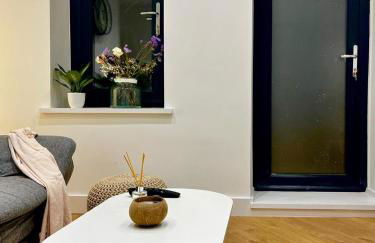 Cozy and Peaceful Apartment with Terrace in Hackney - Foto 24