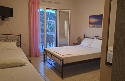 Κτήμα Καρνέση - Photo 5