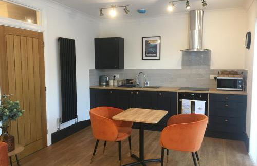 Little Oaks - Photo 1