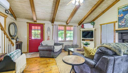 Hike, Swim and Fish Lakefront Cabin in Roach! - Foto 4