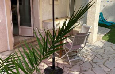 A 2 pas de la plage de la Vallières - Foto 2