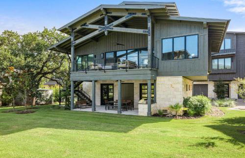 Luxe 3BR Lake Escape - BBQ Firepit & Pickleball - Foto 1