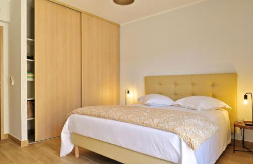 Résidence Les volets rouges - Duplex de standing avec piscine - Foto 8