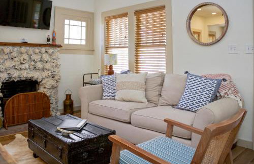 Charming 1940s Daybook Cottage on the Florida Hidden Coast - Foto 2