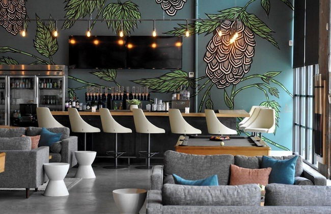 Brewerytown Balcony Retreat W Oxford 1BR - Foto 32