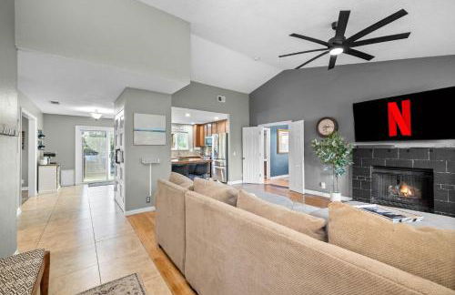 Modern Oceanside Stay with Yard & Laidback Vibes - Foto 64