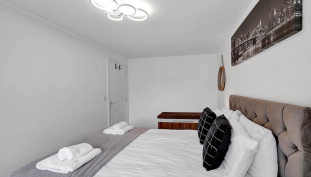 3 Bedroom and 2 Bath House with Balcony - Foto 3, Habitación