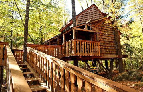 Tree House Rental Ideal for a Unique Getaway near Lake Sunapee in New Hampshire - Foto 30
