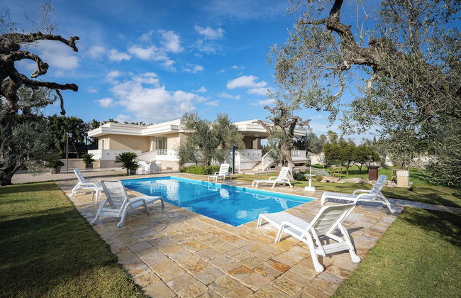 Villa Torricella Pool and Sunny Garden - Photo 1
