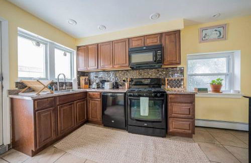 2Units 4BR 3BA Cape Cod Designer House - Foto 19