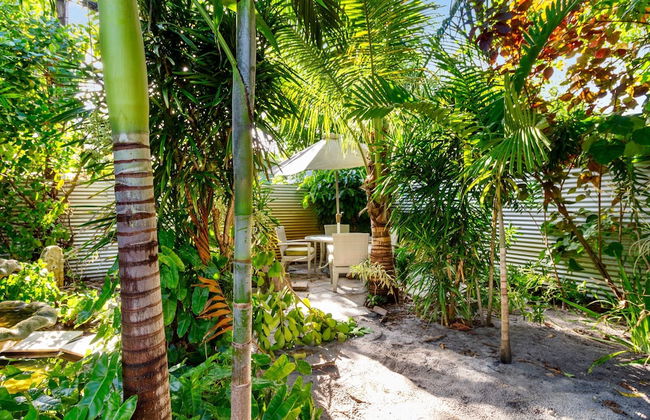 Buddha House 3BR 2BA Home -lush Backyard - Foto 32