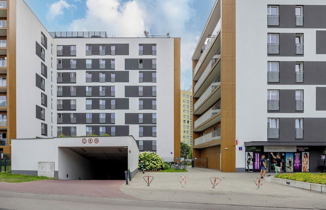 Apartment With Terrace by Renters - Photo 21