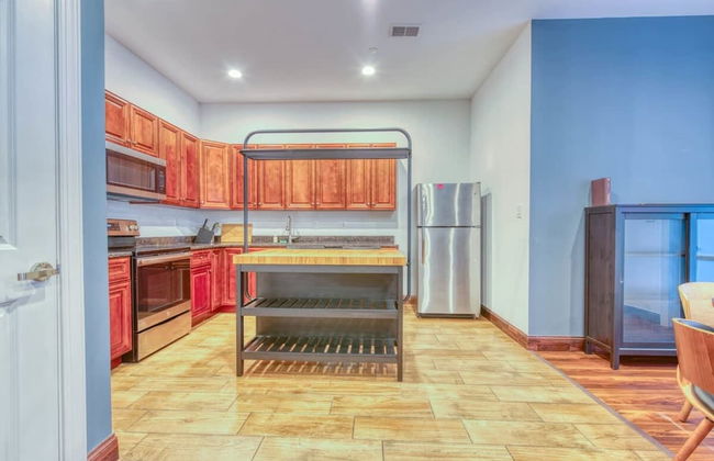 Sosuite 2BR Apt w W D Gym On-site Restaurant - Foto 22