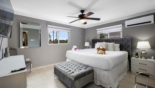 Charming Home With Big Outdoors Pool in Noord - Foto 2, Habitación