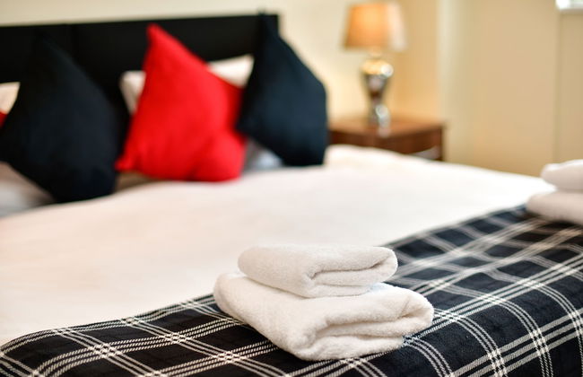 Meridian Quay Apartments - Photo 3