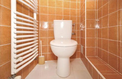 Lovely Home In Spéracèdes With Wifi - Foto 35