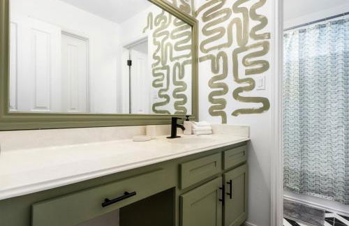 Stunning Family Home with Pool & Hot Tub - Sleeps 17 - Foto 36