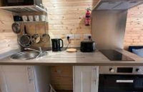 Foundry Farm Arch- pod inspired home - Photo 10