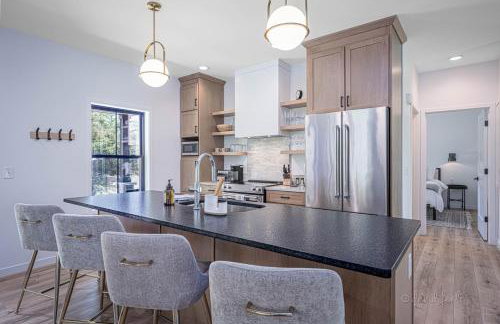 Galena Spring Escape - Hot Tub & Cozy Nights - Foto 21