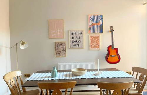 Artistic 3 bed home in Old Trafford next to MUFC - Foto 70