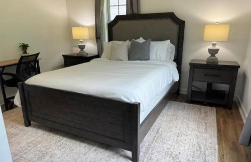 2-BR Modern Home for Families & Work - Foto 10