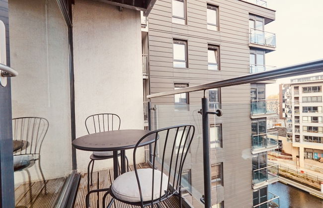 Deluxe City Apt, Riverside Canal View&free Parking - Foto 28