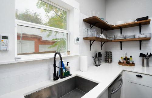 Modern 3 Bed, 2 Bath Home Minutes to Downtown & Alamodome - Foto 13