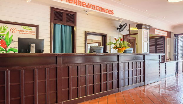 Village St Anne Pierre & Vacances - Foto 2, Reception