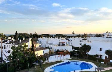 2 Bed Garden Apartment Benavista Direct Pool Access Walk to Golf, Tennis & Amenities - Photo 1