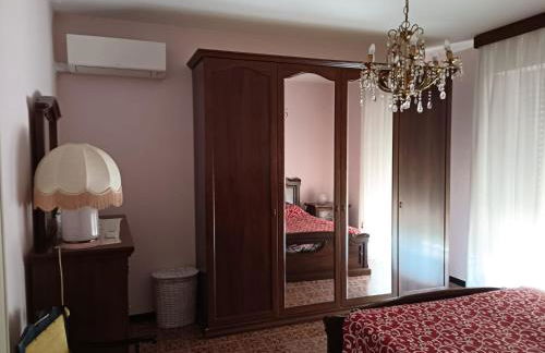 La casa di Yuri - Free Private Parking & Air Conditioning - Foto 8