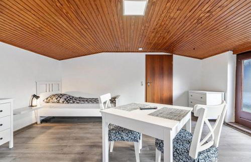 Small Holiday Apartment 3 monteurs - Foto 6