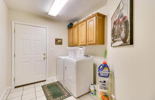 Laptop-Friendly Elkton Home with Central AandC! - Foto 24