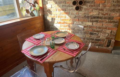 Quirky little end of terrace - Foto 7