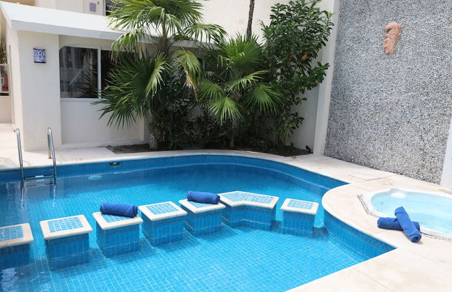 Luciana Hotel & Beach Club - Photo 32