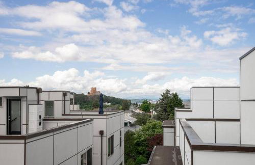 Stylish Urban Retreat w Rooftop Deck - Foto 37