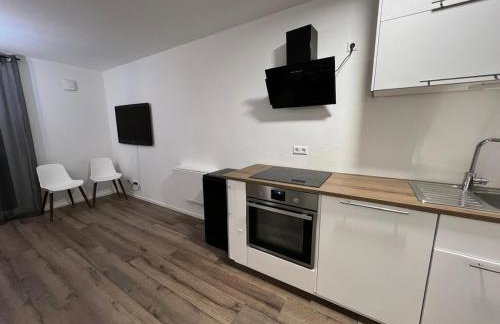 Beautiful 2 bedroom apartment with terrace and garden - Foto 8