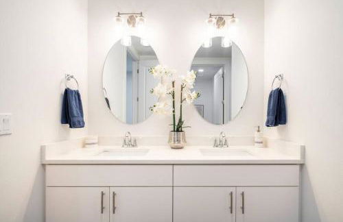 10 Star Luxury Beach Condo-Anchor Oasis - Foto 16