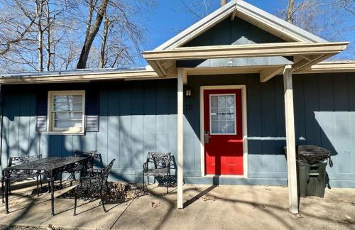 Cottage 12 Lees Ford Marina - Photo 8