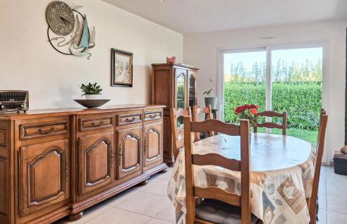 3 Bedroom Lovely Home In Saint-Pabu - Foto 12
