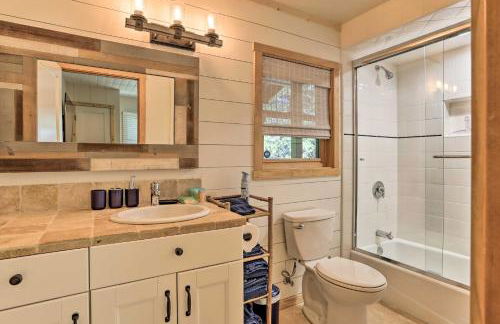 Steps to Lake Cabin with Deck in Lake Arrowhead - Photo 17