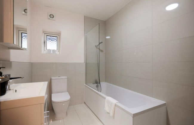 The Redbridge Sanctuary - Spacious 3bdr House With Garden - Foto 8