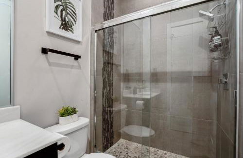 Luxury Downtown Getaway with Breathtaking Views - Foto 39