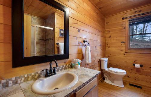 Eagles View Ridge - Gorgeous Mountain Views from the Hot Tub + Firepit - Foto 38