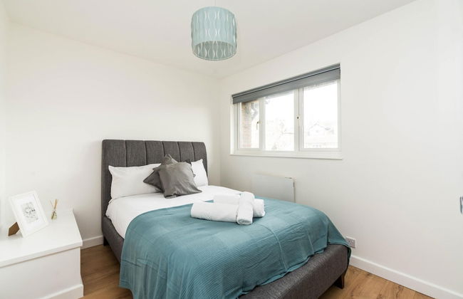 Sleek and Stylish 2BD Home With a Garden Anerley - Foto 7