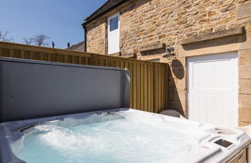 Country Cottage with Hot Tub - pre-heated for your arrival - Photo 9