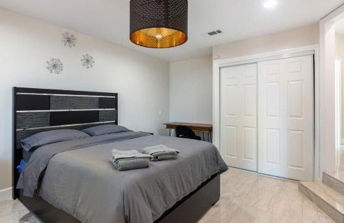 Spacious 5 BR Brand New House LAX - Foto 9