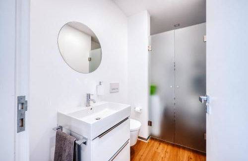 Vila Aguarelas with pool by Stay Madeira Island - Foto 29