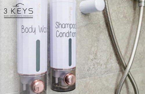 Contractors monthly discounts - WIFI - 5mins to Airport, HS2 & NEC - Photo 2