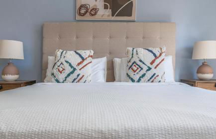 Landing Stylish 1BD Pool Clubhouse - Photo 46